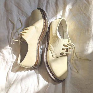 Brand New! Dr Martens 1460 Butter Yellow Shoe Size 41 10 Perfect Mint Condition